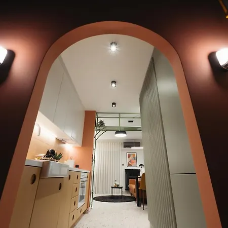 Retrowaves Apartament Saloniki