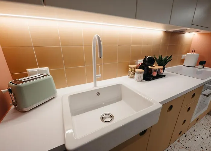 Retrowaves Thessaloniki