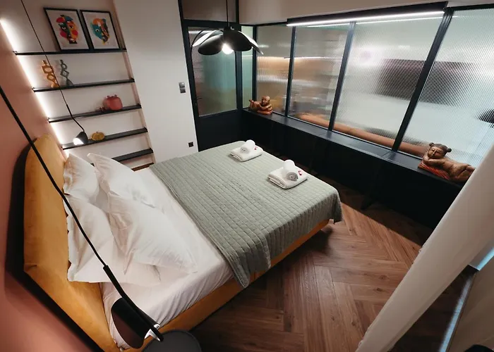 Retrowaves Thessaloniki